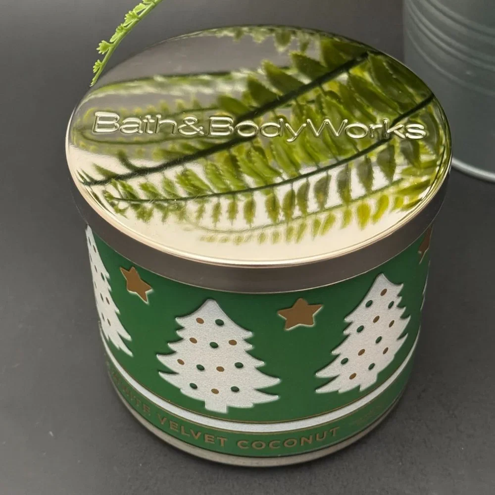 BBW White Velvet Coconut Bath & Body Works 3 Wick Candle - Picture 4 of 10
